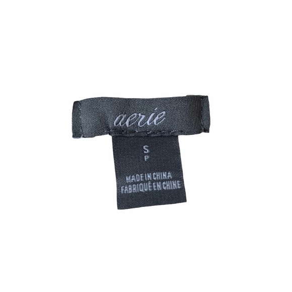 Aerie Distressed Cable Sweater - Picture 6 of 6